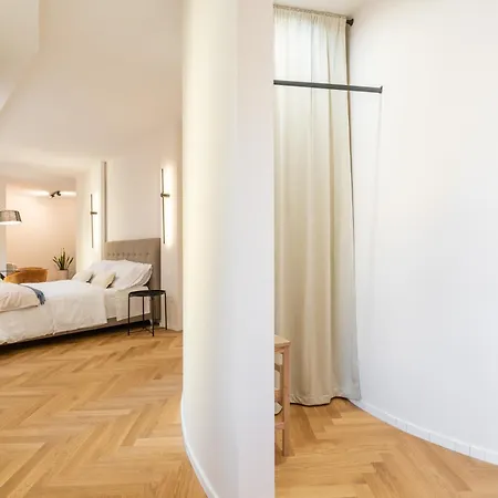 Center Apartment